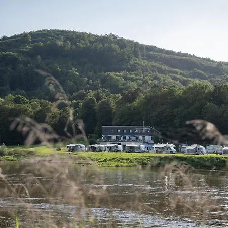 Bed & Breakfast Am Bootshaus Beverungen
